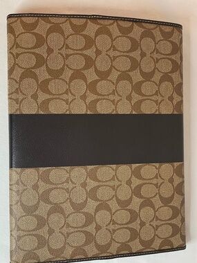 Large Coach Portfolio